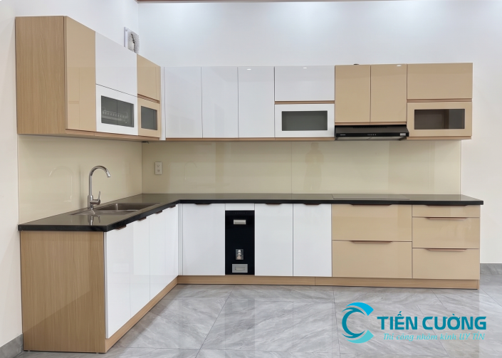Tủ Bếp Nhôm Kính