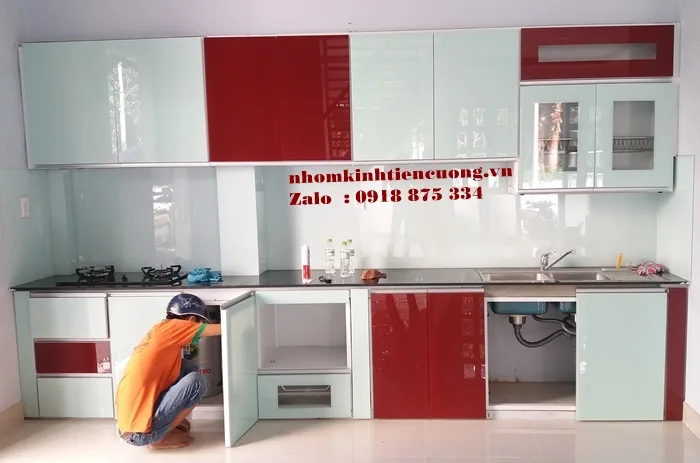 Kính Màu Ốp Tường Bếp Đẹp, Chất Lượng