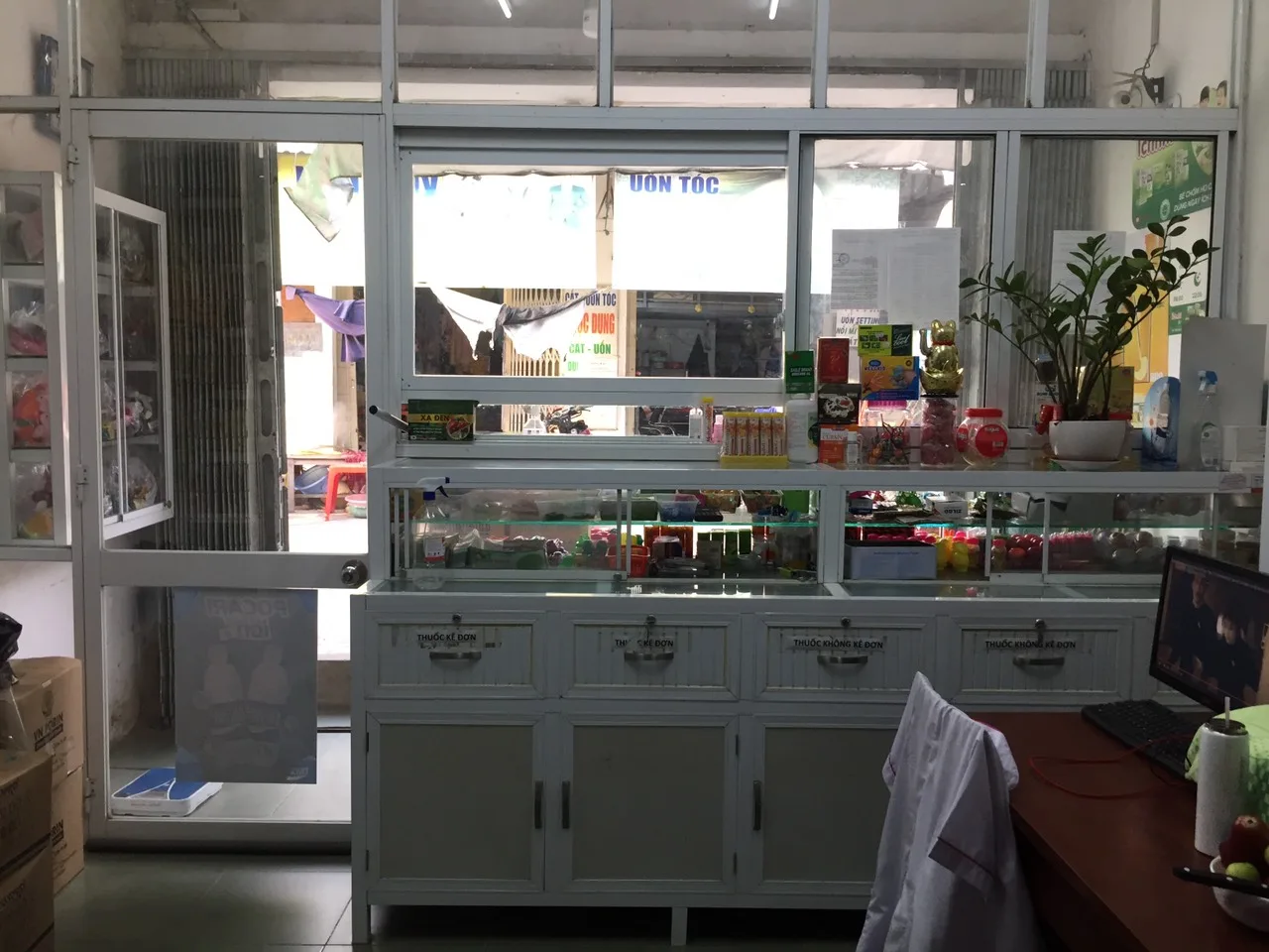 Tủ Thuốc Tây Nhôm