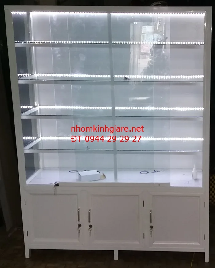 Tủ Kệ Trưng Bày